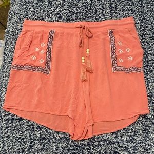 Cato Drawstring Linen Shorts